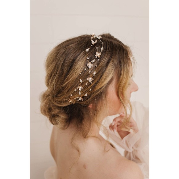 Juliette Flower Pearl Boho Vine Prom Bridal Costumes Fairy Festivals - Picture 1 of 3